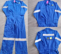 防静电工作服穿脱
