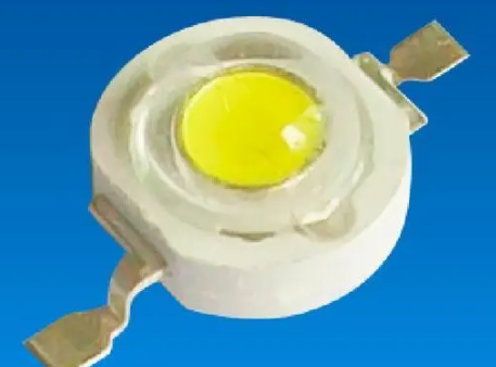 电工更换灯珠